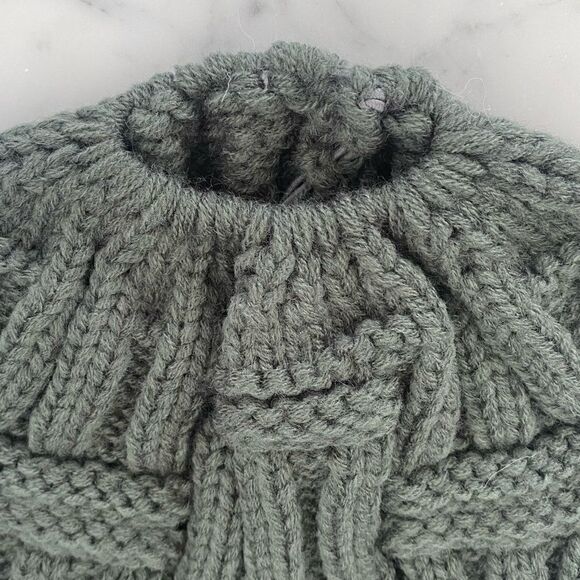 New Rosoz Womens Gray Cable Knit Ponytail Winter Beanie Hat. OS - Picture 4 of 4